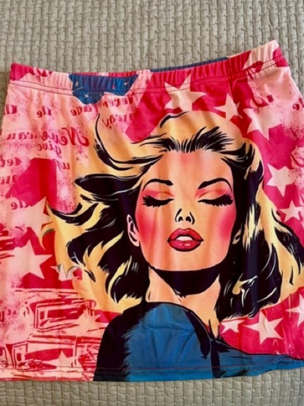 Graphic Pop-Art Pink Star Print Women’s Skirt